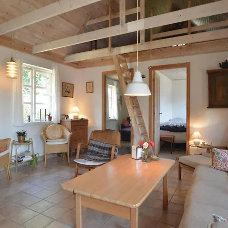 Semesterbostad Two-bedroom Holiday In *